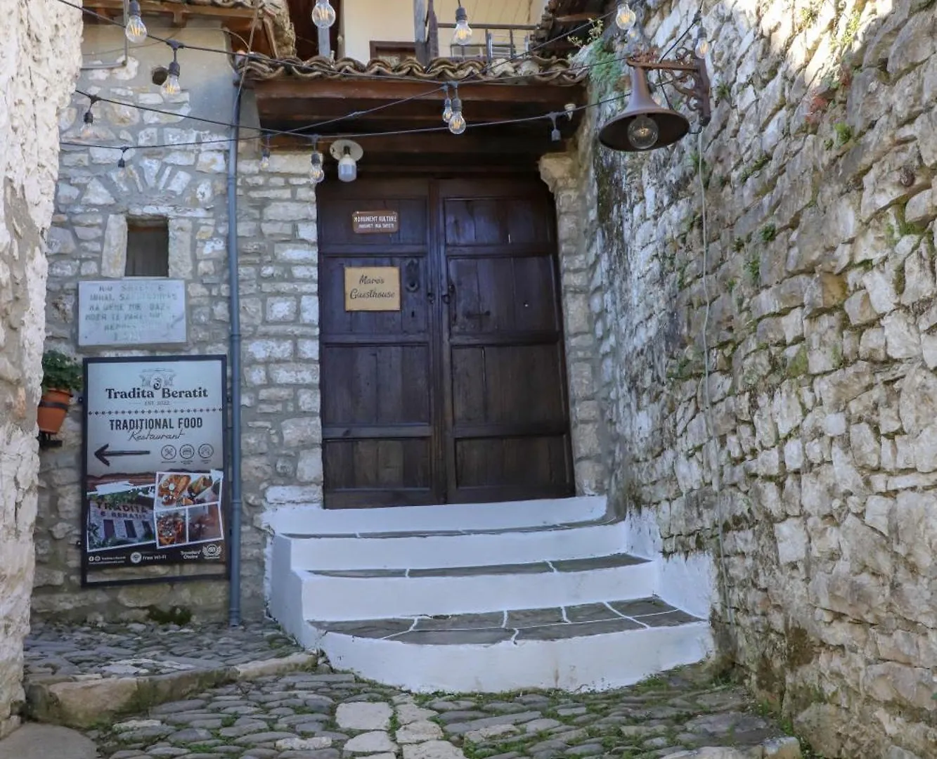 Appartement Maro'S Guesthouse Berat Albanië